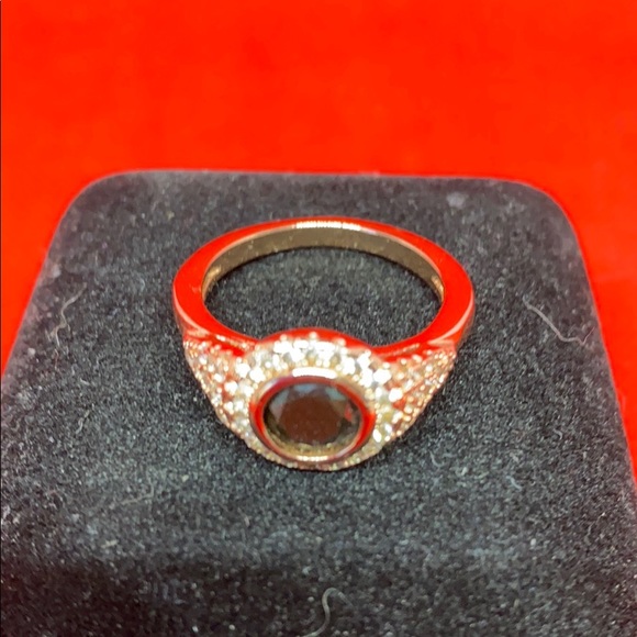 Rose gold colored ringWith Blackstone - Picture 4 of 4